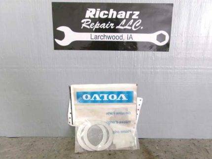 4880972 set of 2